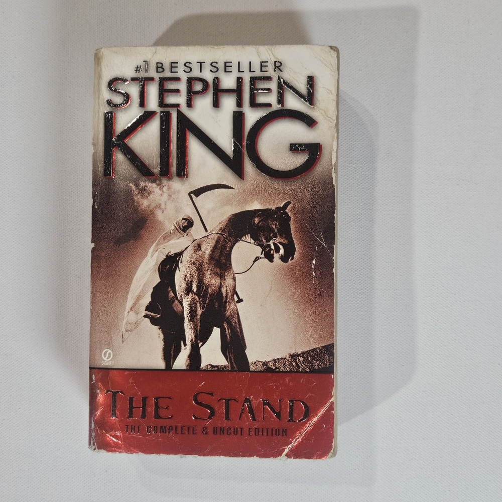 The Stand By Stephen King Horror Fiction New York Times Bestseller Paperback